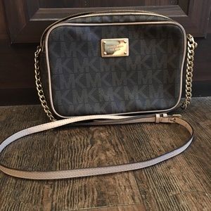 Michael Kors Crossbody